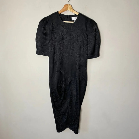 Adrianna Papell Women's Sz 6 Short Sleeve 100% Silk Patterned Sheath Dress Black - Picture 4 of 16